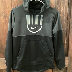 Nike Kids hooded pullover Dri-fit  - size large